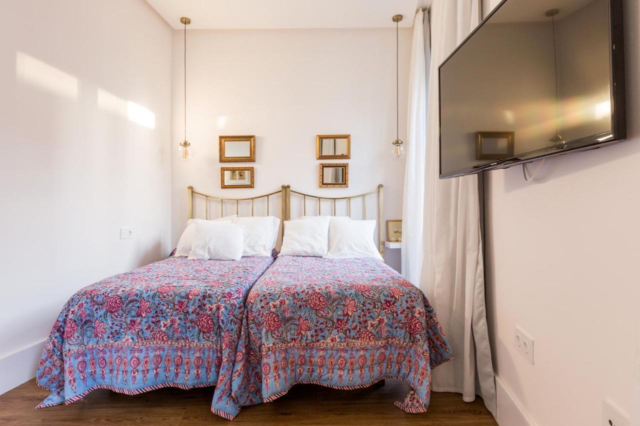 Sevilla Home Center Suites Экстерьер фото