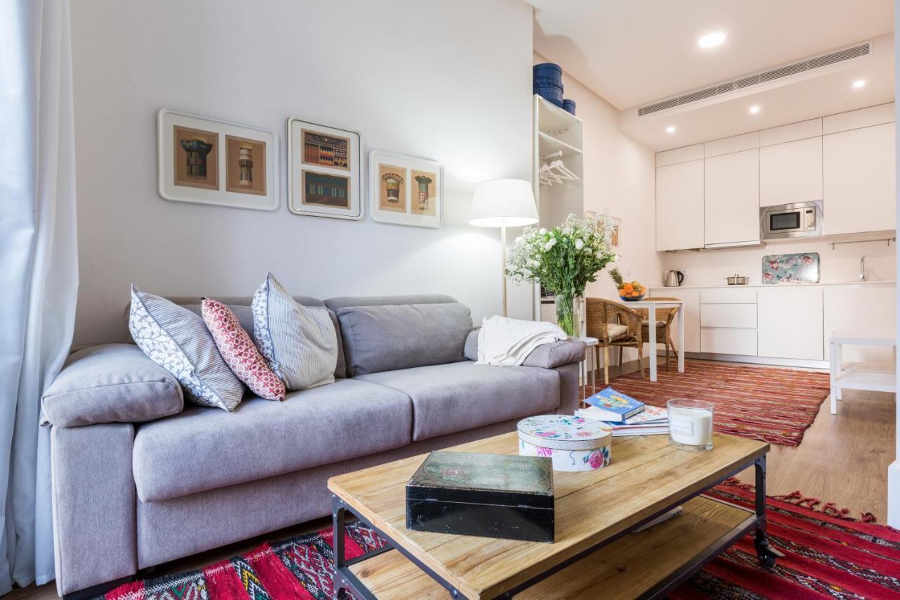 Sevilla Home Center Suites Экстерьер фото